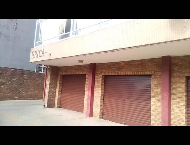 4 BEDROOM APARTMENT FOR SALE IN SUNNYSIDE